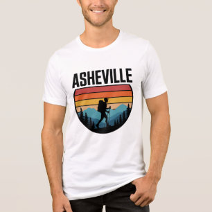 Camiseta Triblenda Asheville Hiking Silhouette Retro Sunset Design