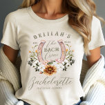 Camiseta Triblenda Bach Crew Western Floral Horseshoe Bachelorette<br><div class="desc">¡Acérquese con nuestra impresionante camiseta de tres mezclas de herradura floral "The Bach Crew"! Perfectamente mezclando confort y encanto, esta camisa está diseñada para la novia moderna que celebra su espíritu único. Perfecto para una Bachelorette de temática occidental, para mostrar tu amor por todas las cosas occidentales, esta camisa le...</div>