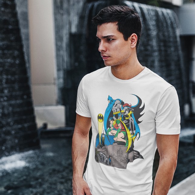 Camiseta Triblenda Batman/Batgirl/Robin (Person wearing t-shirt)