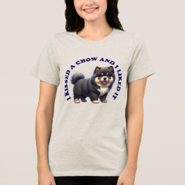 Camiseta Triblenda Besé a un cachorro Chow
