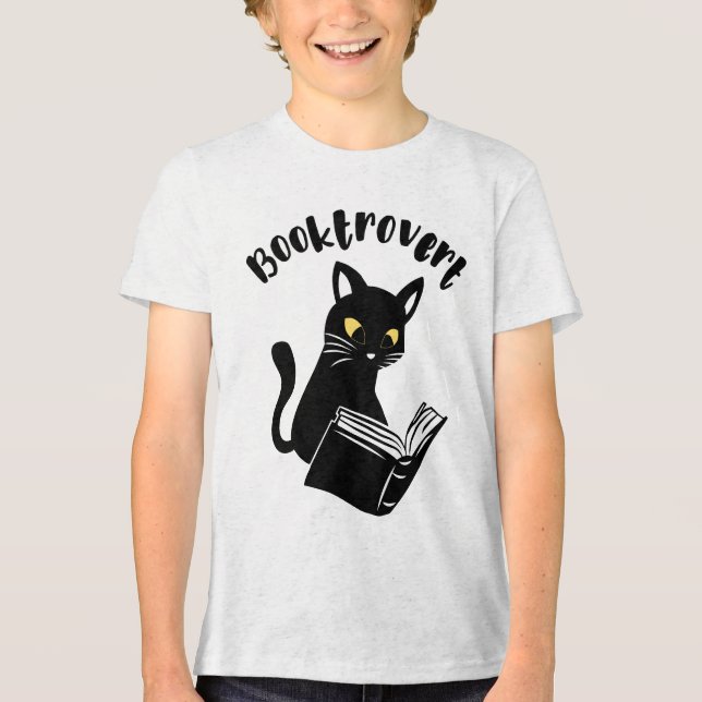 Camiseta Triblenda Booktrovert cat con libro (Anverso)
