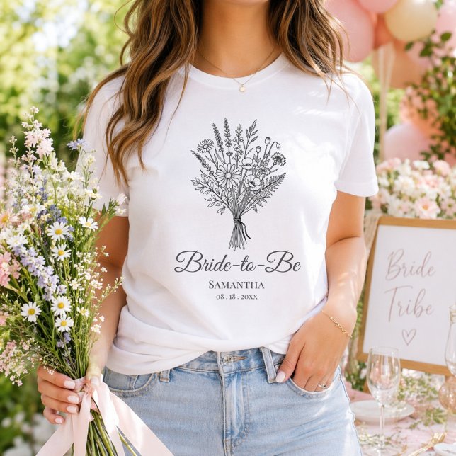 Camiseta Triblenda Bride To Be Name & Date Floral Wedding Party (Subido por el creador)