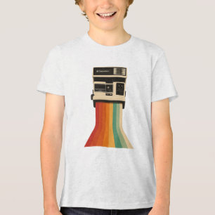 Camiseta Triblenda Cámara Retro con Impresión de Arcoíris