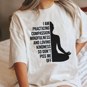 Camiseta Triblenda Cita de Yoga: Practicando Compasión y Amabilidad