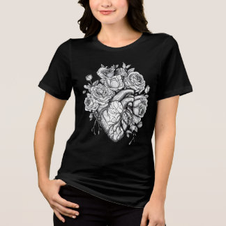 Camiseta Triblenda Corazones y Rosas Tee Gótico Romántico sobredimens