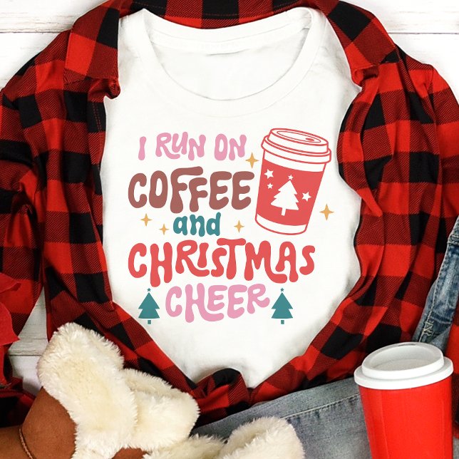 Camiseta Triblenda Corro en café y los Navidades saludan (Subido por el creador)