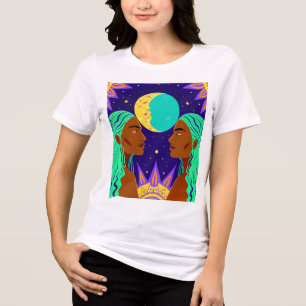 Camiseta Triblenda Cosmic Duality: Sun, Moon, and Sisterhood