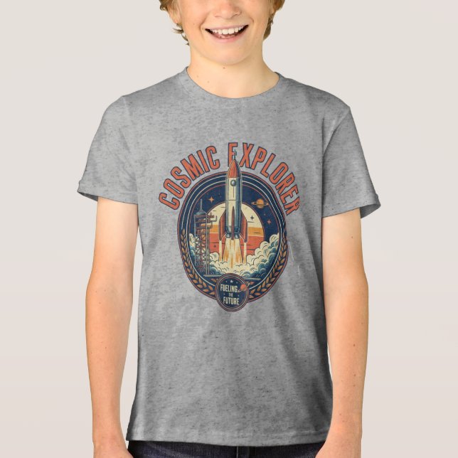 Camiseta Triblenda Cosmic Explorer Rocket Ship Future Space  (Anverso)