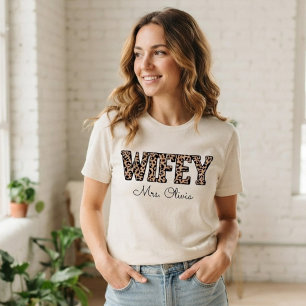Camiseta Triblenda Customized Wifey Crew Neck T-Shirt
