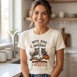 Camiseta Triblenda Cute Halloween Mice Baking | Bite Size & Spooky