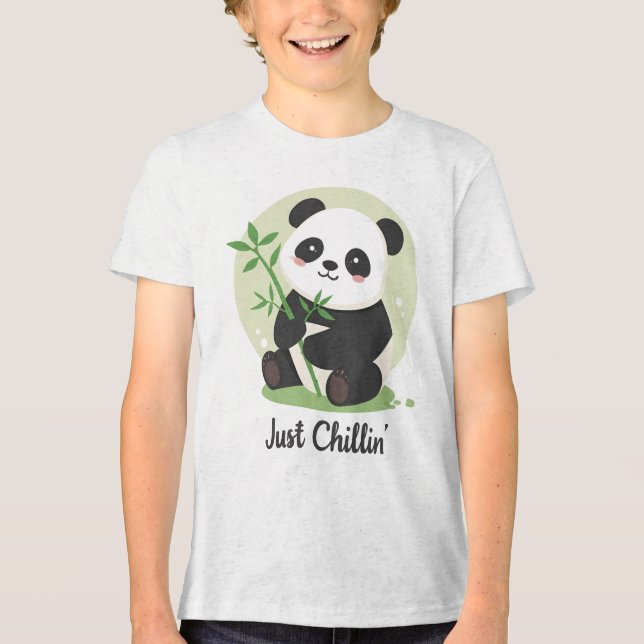 Camiseta Triblenda Cute "Just Chillin'" Panda Bear (Anverso)