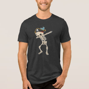 Camiseta Triblenda Dabbing Skeleton Cute Pirate Dance