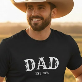 Camiseta Triblenda Dad Bold Text Est 2025
