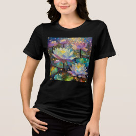 Camiseta Triblenda Delicate Lotus Flowers Blossoming in the Snow