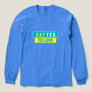 Camiseta Triblenda Di Sí Al Amor Gráfico