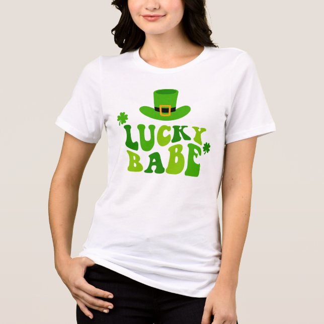 Camiseta Triblenda Día de los Patrocinadores Lucky Babe Green Shamroc (Anverso)