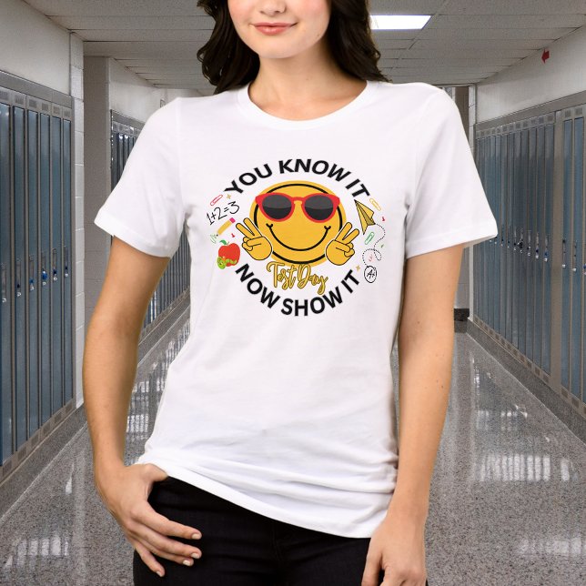 Camiseta Triblenda Día de prueba escolar lindo  (Subido por el creador)