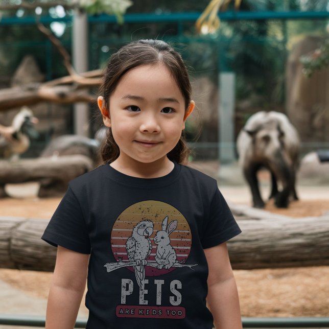 Camiseta Triblenda Día Universal del Niño: Los Mascotas también son n (Subido por el creador)