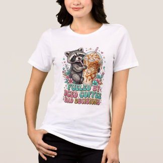Camiseta Triblenda Diseño de café con mapache lindo y café con hielo