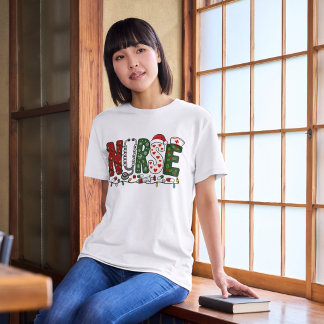 Camiseta Triblenda Diseño médico festivo de enfermera de Navidad vibr