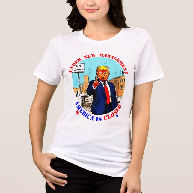 CAMISETA TRIBLENDA DONALD TRUMP - BAJO NUEVA ADMINISTRACIÓN (Anverso)