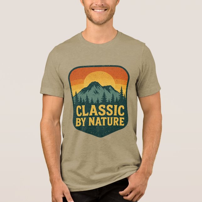 Camiseta Triblenda Earthy Escape – Pine Trees & Sunset Adventure (Anverso)