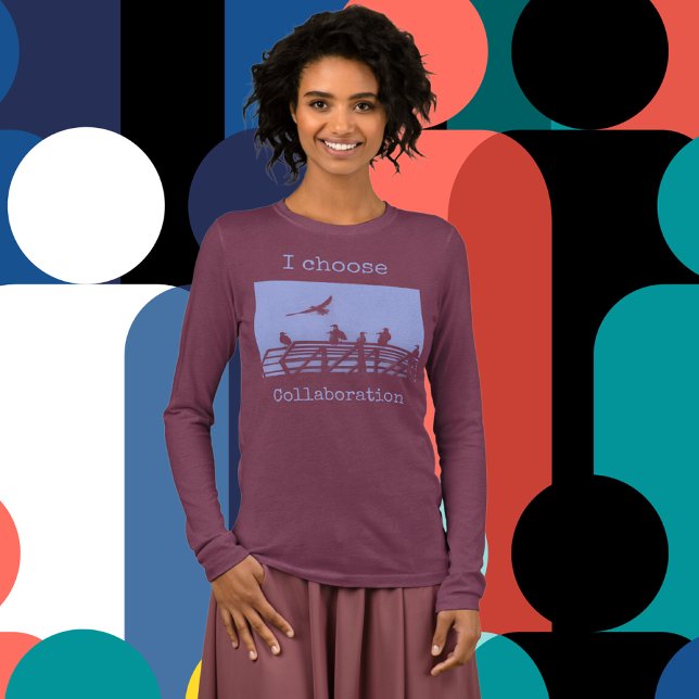 Camiseta Triblenda Editable Text Cute Seagulls Art Print  (A woman wearing a long-sleeved illustration of Seagulls and text, "I choose to collaborate" Customiz)