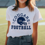 Camiseta Triblenda Equipo azul y gris de la Marina de Fútbol personal<br><div class="desc">Personalizado Front and Back Football T-Shirt para Mamá - mostrado en White Design para las madres futbolísticas muestra un casco de fútbol con texto deportivo que se puede personalizar para el nombre del equipo, el apellido del hijo y su número de camiseta. Los colores gris plateado y azul marino se...</div>