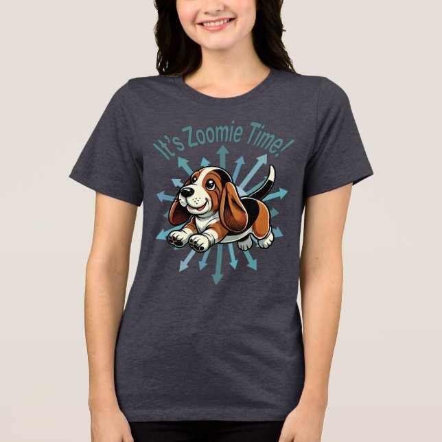 Camiseta Triblenda Es el montón de tiempo basset de Zoomie (Anverso)