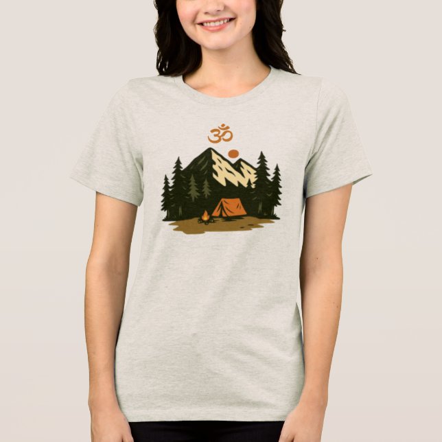 Camiseta Triblenda Escena de camping en la montaña con el símbolo "Om (Anverso)