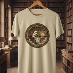 Camiseta Triblenda Fantasma en una biblioteca