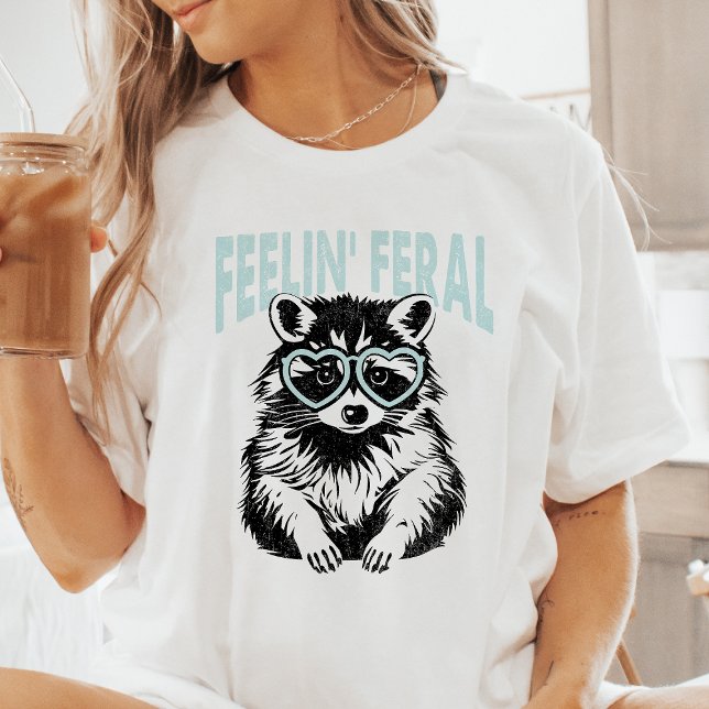 Camiseta Triblenda Feelin' Feral Heart Gafas de sol Raccoon (Subido por el creador)