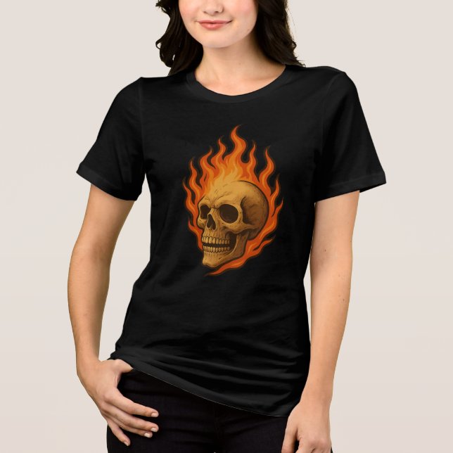 Camiseta Triblenda Flaming Skull of Rebirth Fiery Power Design (Anverso)