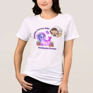 Camiseta Triblenda Foto de Cumpleaños de Mamá de León Marino Floral C