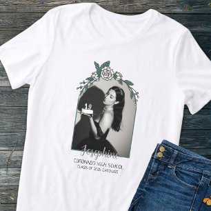 Camiseta Triblenda Foto de graduación de 2026 en arco en blanco y neg