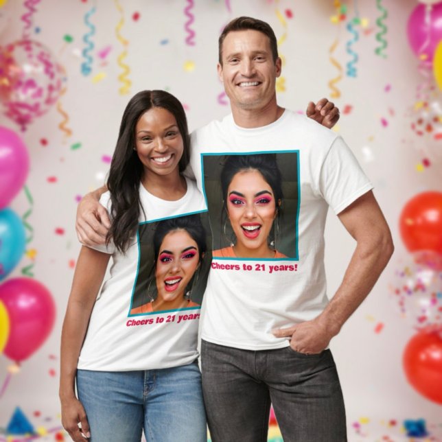 Camiseta Triblenda Funny 21st Birthday Crew Photo Name Fun Hilarious (Subido por el creador)