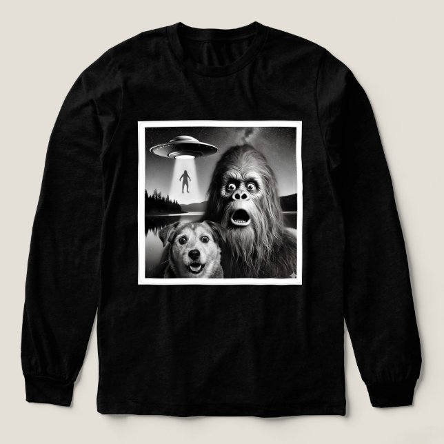 Camiseta Triblenda Funny Bigfoot & Dog for  Alien believers  (Diseño traserp)