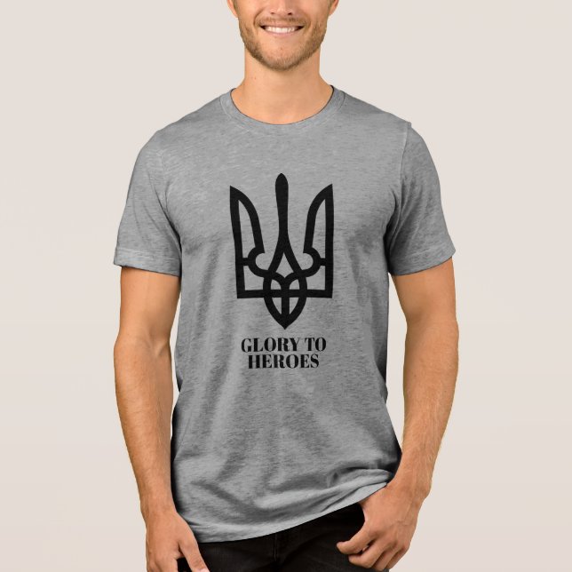 Camiseta Triblenda Glory To Heroes & Ukrainian Trident Coat of Arms  (Anverso)
