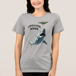 Camiseta Triblenda Gran tiburón blanco acechando a una foca bajo el a