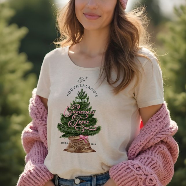 Camiseta Triblenda Granja familiar Árboles de Navidad frescos Retro V (Family Farm Fresh Christmas Trees Vintage Retro Tri-Blend Shirt)