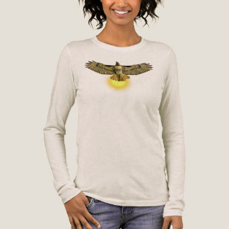 Camiseta Triblenda Halcón de Cola Roja volando hacia el sol