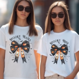 Camiseta Triblenda Halloween Spooky Mama Black Bow Coquette
