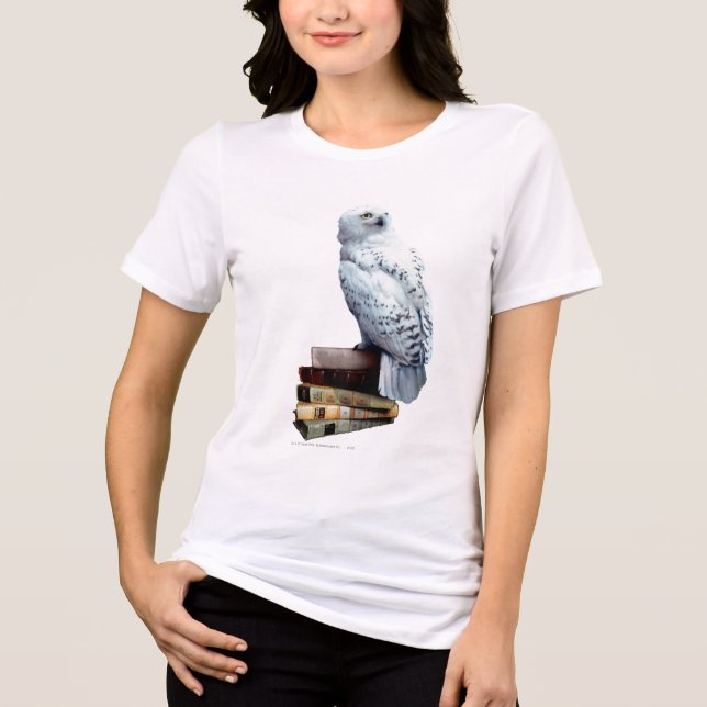 Camiseta Triblenda Hedwig en libros (Anverso)
