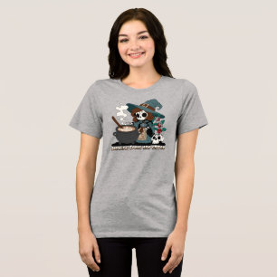 Camiseta Triblenda Hembra preparando hélices y café