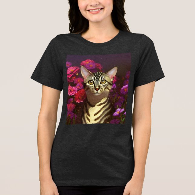 Camiseta Triblenda Hermoso gato Mau egipcio en un jardín nocturno (Anverso)