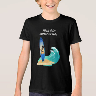 Camiseta Triblenda "High Tide: Surfer's Pride" aventura en la playa d