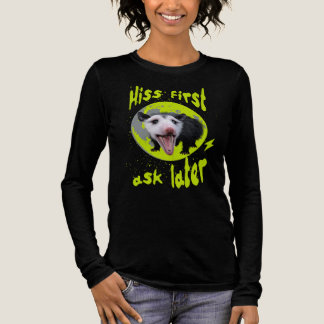 Camiseta Triblenda Hiss first, ask later Funny Opossum Hissing