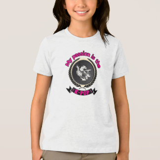 Camiseta Triblenda Idol Cantando Pasión KPop Música Diseño de Arte