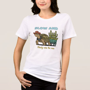 Camiseta Triblenda Ilustración de tortuga de motivación lenta y const