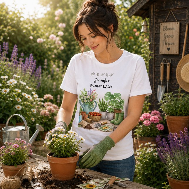 Camiseta Triblenda Jardín personalizado de la señora de las plantas l (Personalized cute Plant Lady garden Tri-Blend Shirt. For plant lovers and garden lovers.)